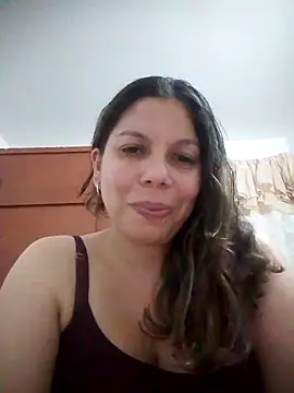 Snapshot of Carliina_Soussa chatting on September 25, 2025, 10:24 pm Carliina Soussa online show from September 25, 2025, 10:24 pm