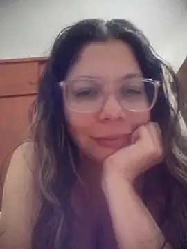 Snapshot of Carliina_Soussa chatting on May 18, 2026, 5:13 am Carliina Soussa online show from May 18, 2026, 5:13 am