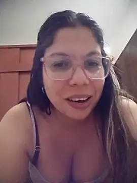 Snapshot of Carliina_Soussa chatting on May 24, 2026, 12:26 am Carliina Soussa online show from May 24, 2026, 12:26 am