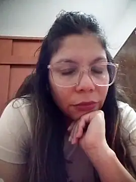 Snapshot of Carliina_Soussa chatting on June 8, 2026, 1:39 am Carliina Soussa online show from June 8, 2026, 1:39 am