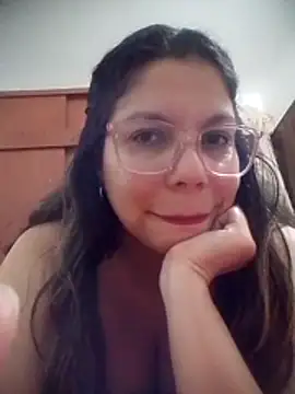 Snapshot of Carliina_Soussa chatting on June 14, 2026, 12:19 am Carliina Soussa online show from June 14, 2026, 12:19 am