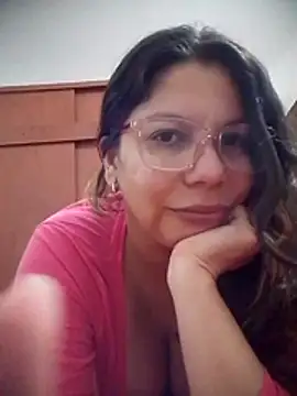 Snapshot of Carliina_Soussa chatting on June 14, 2026, 11:40 pm Carliina Soussa online show from June 14, 2026, 11:40 pm