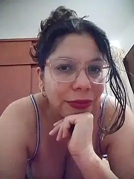 Snapshot of Carliina_Soussa chatting on June 18, 2026, 10:47 pm Carliina Soussa online show from June 18, 2026, 10:47 pm