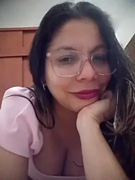 Carliina Soussa online show from June 22, 2026, 1:18 am