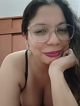 Carliina Soussa online show from July 7, 2026, 11:53 pm
