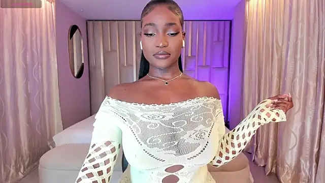 SavannahStorm online show from March 8, 2026, 6:01 pm