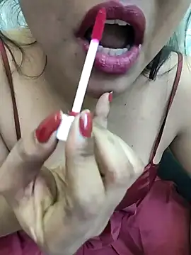 Snapshot of Cute_Kritika chatting on September 14, 2025, 4:44 am Cute Kritika online show from September 14, 2025, 4:44 am