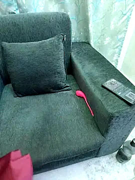 Snapshot of Cute_Kritika chatting on October 8, 2025, 5:16 am Cute Kritika online show from October 8, 2025, 5:16 am