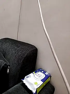 Snapshot of Cute_Kritika chatting on January 6, 2026, 3:32 am Cute Kritika online show from January 6, 2026, 3:32 am