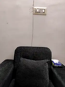 Snapshot of Cute_Kritika chatting on January 9, 2026, 3:31 am Cute Kritika online show from January 9, 2026, 3:31 am