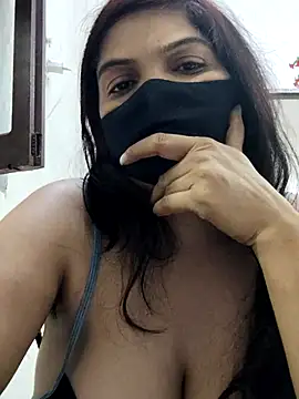 illay love online show from October 26, 2025, 5:52 pm