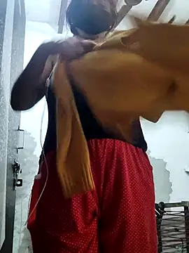 illay love online show from December 17, 2025, 4:07 am