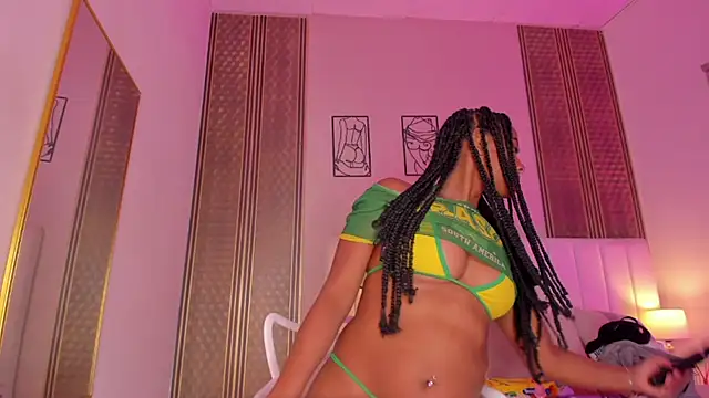 Snapshot of zoe_sky_ chatting on October 20, 2025, 11:32 am zoe sky online show from October 20, 2025, 11:32 am