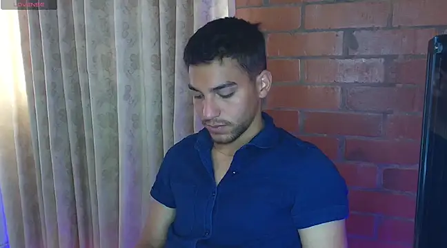 Leandro valenzuela online show from February 12, 2025, 5:58 pm