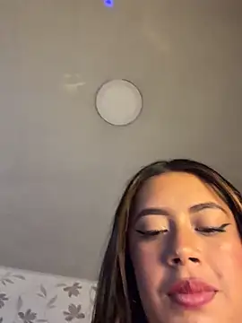 Snapshot of ElaaPerez chatting on January 31, 2026, 7:11 pm ElaaPerez online show from January 31, 2026, 7:11 pm