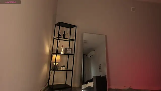 Snapshot of elfinvibes chatting on September 26, 2025, 6:17 am elfinvibes online show from September 26, 2025, 6:17 am