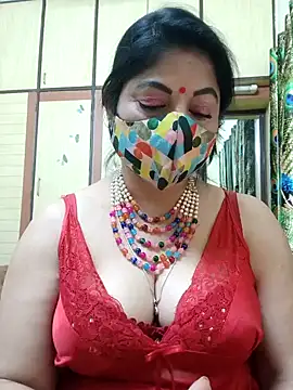 Snapshot of Ratna-777 chatting on February 14, 2025, 8:26 pm Ratna-777 online show from February 14, 2025, 8:26 pm