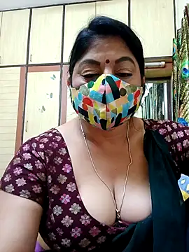 Snapshot of Ratna-777 chatting on February 24, 2025, 5:00 am Ratna-777 online show from February 24, 2025, 5:00 am