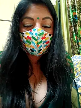 Snapshot of Ratna-777 chatting on February 25, 2025, 9:57 pm Ratna-777 online show from February 25, 2025, 9:57 pm