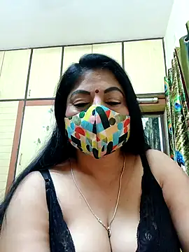 Snapshot of Ratna-777 chatting on March 2, 2025, 7:23 pm Ratna-777 online show from March 2, 2025, 7:23 pm