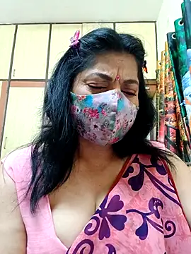 Snapshot of Ratna-777 chatting on November 24, 2025, 5:34 pm Ratna-777 online show from November 24, 2025, 5:34 pm