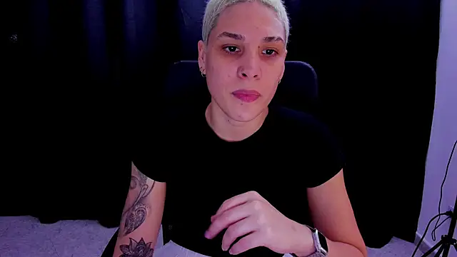 Charlee pink online show from September 15, 2025, 7:25 pm