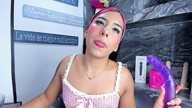 Snapshot of miss__allison chatting on June 30, 2026, 11:11 am miss allison online show from June 30, 2026, 11:11 am