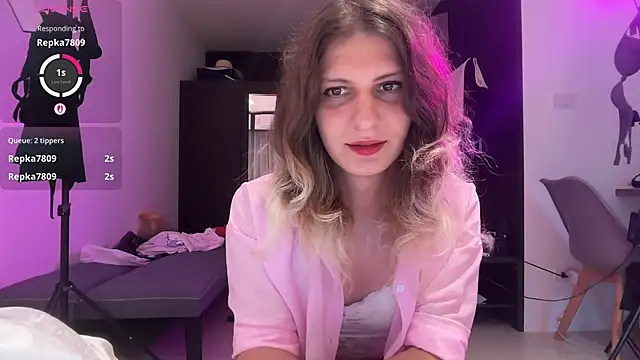 Alice Pinkhead online show from December 16, 2025, 9:58 am