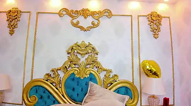 SalomeRestrepo online show from February 19, 2025, 7:50 am