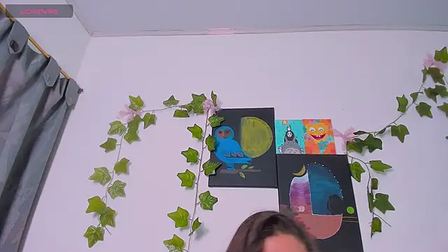 Snapshot of Mxss_Honey chatting on October 6, 2025, 9:18 am Mxss Honey online show from October 6, 2025, 9:18 am