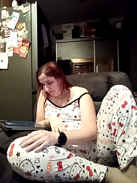 Snapshot of Marie1992PL chatting on February 27, 2026, 7:58 pm Marie1992PL online show from February 27, 2026, 7:58 pm