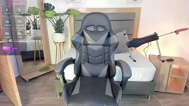 Snapshot of irantzu_hank chatting on January 22, 2025, 1:42 pm irantzu hank online show from January 22, 2025, 1:42 pm