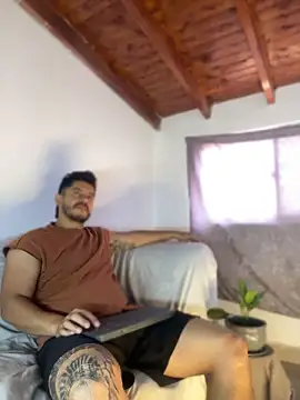 AndresSmith   online show from April 28, 2026, 4:34 pm
