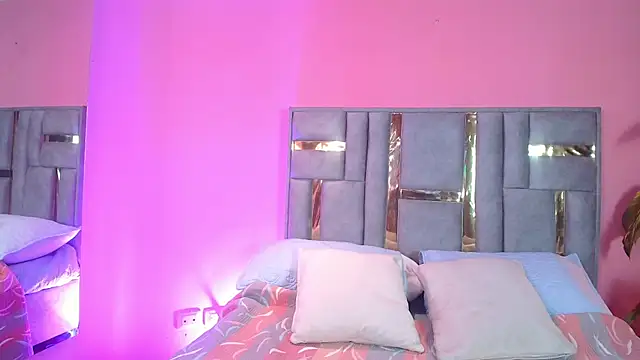 Snapshot of Bianca_ks chatting on March 13, 2025, 3:11 am Bianca ks online show from March 13, 2025, 3:11 am