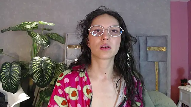 Snapshot of Bianca_ks chatting on September 20, 2025, 2:12 am Bianca ks online show from September 20, 2025, 2:12 am