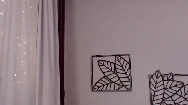 pepper milf online show from February 25, 2025, 4:53 pm