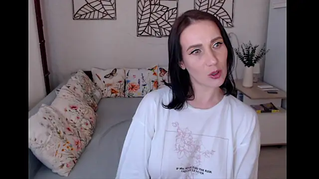 pepper milf online show from June 11, 2026, 3:10 pm