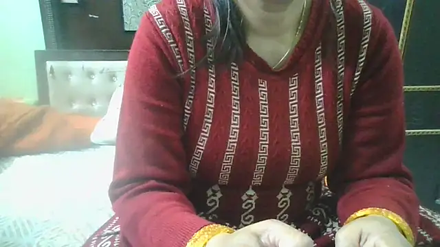 couplesuni online show from February 18, 2025, 11:44 am