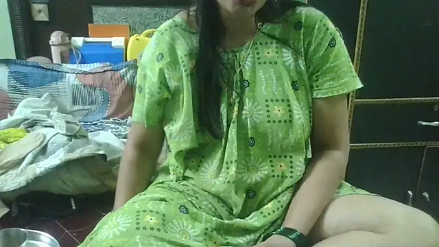 couplesuni online show from July 27, 2026, 2:29 am