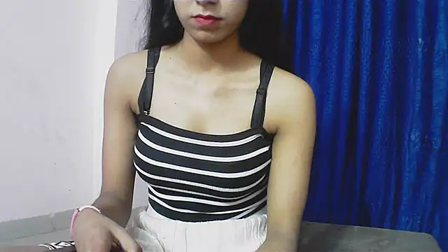 Cute Sanna online show from February 13, 2025, 11:58 pm