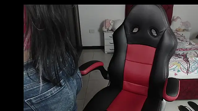 Snapshot of kayla_k18 chatting on January 15, 2025, 9:30 pm kayla k18 online show from January 15, 2025, 9:30 pm