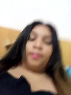 ambarlennoix online show from January 12, 2025, 4:31 am