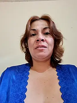 Snapshot of Zaralu_ chatting on November 30, 2025, 1:15 pm Zaralu online show from November 30, 2025, 1:15 pm