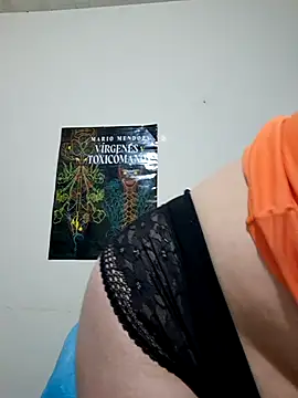 Snapshot of Zaralu_ chatting on August 2, 2026, 1:09 pm Zaralu online show from August 2, 2026, 1:09 pm