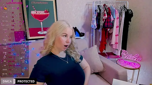 Snapshot of Tasty_booty chatting on October 25, 2025, 2:19 am Tasty booty online show from October 25, 2025, 2:19 am