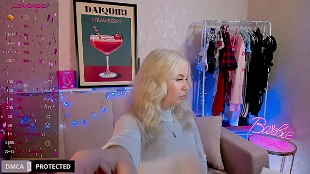 Snapshot of Tasty_booty chatting on November 7, 2025, 1:27 am Tasty booty online show from November 7, 2025, 1:27 am