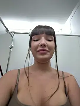 Snapshot of Sophie_Avory chatting on June 11, 2026, 12:58 pm Sophie Avory online show from June 11, 2026, 12:58 pm