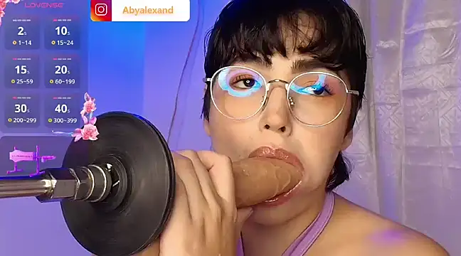 baby alexx online show from December 2, 2024, 6:20 am