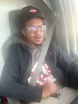 demonpt3 online show from December 18, 2025, 2:56 pm