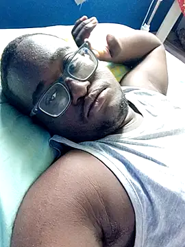 Jeanlaurent972 online show from March 16, 2025, 1:49 pm